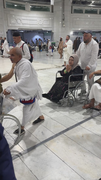 Mon fauteuil roulant à Makkah